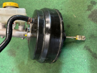Bomba de freno SUBARU LANCASTER OEM 26401AE000 26402AE380 BH9 2001 EJ254 AT