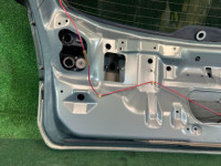 ประตูท้าย SUBARU LANCASTER OEM 60800AE040 BH9 2001 GREEN 1U7
