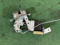 バックドアロック SUBARU LANCASTER OEM 63032AE020 BH9 2001 GREEN 1U7