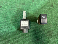 前挡除雾开关 с релле SUBARU LANCASTER OEM 83001AE020 BH9 2001 EJ254 AT