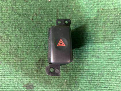 สวิตช์ไฟฉุกเฉิน 83037AE000 SUBARU LANCASTER