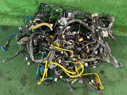 Ramal de cables SUBARU LANCASTER OEM 81501AE140 82231AE050 BH9 2001 EJ254 AT