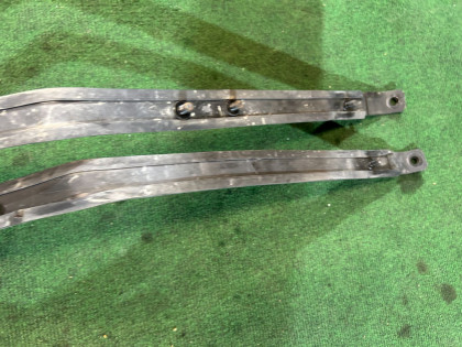 フューエルタンクバンド SUBARU LANCASTER OEM 42017AE010 42017AE000 BH9 2001 EJ254 AT