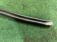 Windscreen moulding SUBARU LANCASTER OEM 65058AE000 BH9 2001 GREEN 1U7