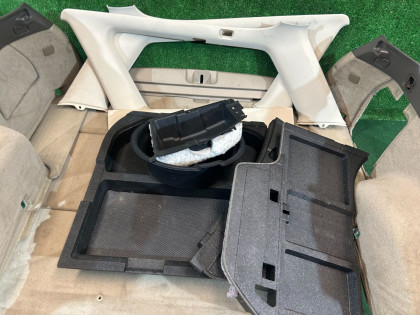 Tapizado del maletero SUBARU LANCASTER OEM 94015AE020OB 94015AE030OB 94047AE020NS 94047AE030NS BH9 2001 GREEN 1U7