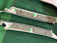 แผงบุเสา SUBARU LANCASTER OEM 94010AE020OB 94010AE030OB 94022AE021ML 94022AE031ML BH9 2001 GREEN 1U7