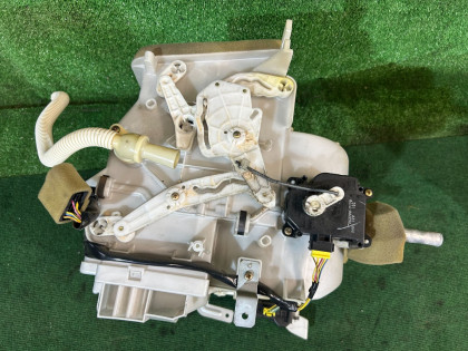 Calefacción SUBARU LANCASTER OEM 72110AE000 BH9 2001 EJ254 AT