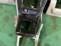 คอนโซลหน้า SUBARU LANCASTER OEM 66045AE000ML BH9 2001 GREEN 1U7