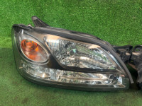 ไฟหน้า Ксенон SUBARU LANCASTER OEM 84001AE300 84001AE310 BH9 2001