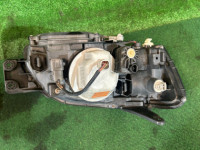 ไฟหน้า Ксенон SUBARU LANCASTER OEM 84001AE300 84001AE310 BH9 2001