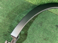 左后轮眉 SUBARU LANCASTER OEM 91112AE490YF BH9 2001 GREEN 1U7