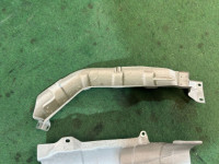 Тепловые экраны бочек SUBARU LANCASTER OEM 42054AE000 59024AE010 BH9 2002 EJ254 AT
