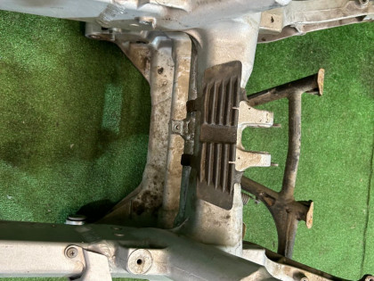 Chassis HONDA GOLD OEM 50100-MCA-307ZA 2002