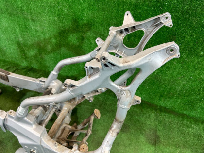 Chassis HONDA GOLD OEM 50100-MCA-307ZA 2002