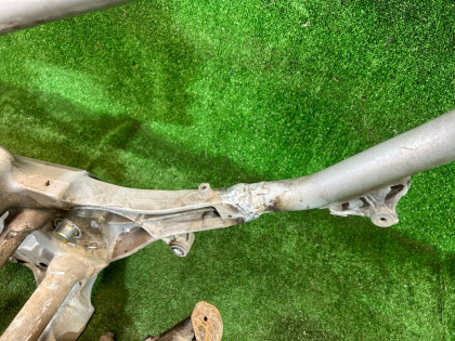 Chassis HONDA GOLD OEM 50100-MCA-307ZA 2002