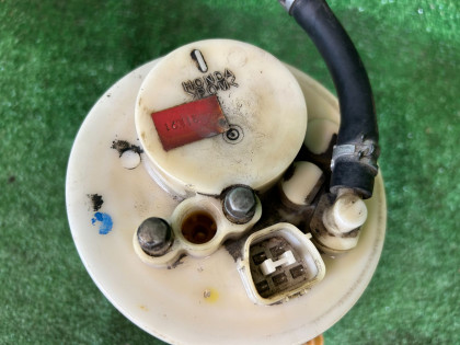 Fuel pump HONDA GOLD OEM 16700-MCA-013 2002