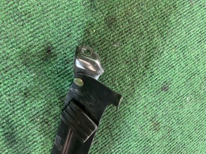 Крепление Стекла HONDA GOLD OEM 64122-MCA-000 2002