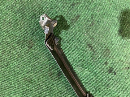 Крепление Стекла HONDA GOLD OEM 64122-MCA-000 2002