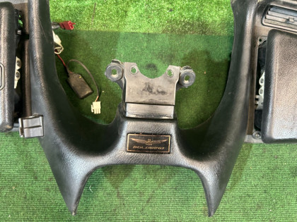 中控台 HONDA GOLD OEM 83150-MCA-780 2002