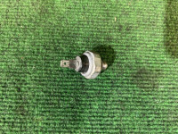 เซ็นเซอร์แรงดันน้ำมันเครื่อง SUBARU LEGACY OEM 25240KA040 BP5 2008 EJ20X AT