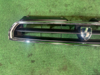 Grelha do radiador SUBARU LEGACY OEM 91061AC200 BG5 1998 White 51E
