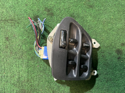 Window control module 83081AC000 SUBARU LEGACY