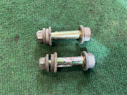 Tornillos de caída traseros 20540AA111 SUBARU FORESTER