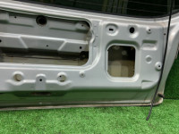 ประตูท้าย SUBARU FORESTER OEM 61701FC010 SF5 1997 SILVER 406