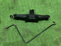 แม่แรง SUBARU FORESTER OEM 97030FC110 SF5 1997
