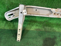 Rear bumper reinforcement SUBARU FORESTER OEM 57760FC220 SF5 1997 SILVER 406