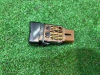 Interruptor do desembaciador dianteiro SUBARU FORESTER OEM 83001FA041 SF5 1997 EJ20G AT