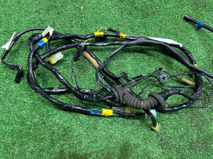 สายไฟฝาท้าย SUBARU FORESTER OEM 81812FC000 SF5 1997 EJ20G AT