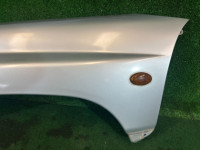 Aleta delantera izquierda SUBARU FORESTER OEM 57120FC010 SF5 1997 SILVER 406