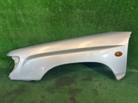 Aleta delantera izquierda SUBARU FORESTER OEM 57120FC010 SF5 1997 SILVER 406