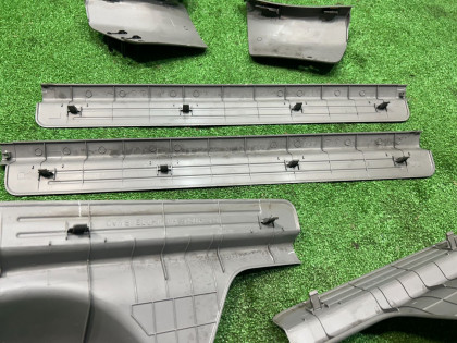 Embellecedores de faldón SUBARU FORESTER OEM 94065FC000ND 94065FC010ND 94065FC020ND 94065FC030ND SF5 1997 SILVER 406