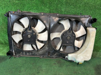 Радиатор двигателя SUBARU FORESTER OEM 45111FC000 SF5 1997 EJ20G AT