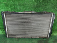 Радиатор двигателя SUBARU FORESTER OEM 45111FC000 SF5 1997 EJ20G AT