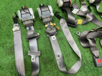 リアシートベルト SUBARU FORESTER OEM 64611FC000NF 64611FC010NF 64651FC000NF 64651FC010NF SF5 1997 SILVER 406