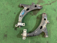 Braços de suspensão dianteiros SUBARU FORESTER OEM 20200AA200 20200AA210 SF5 1997 EJ20G AT