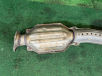 Secção central do escape катализатор SUBARU FORESTER OEM 44200FA020 SF5 1997 EJ20G AT