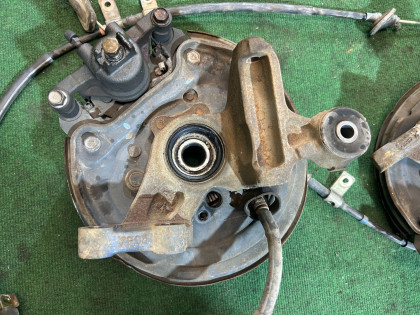 Ступицы задние SUBARU FORESTER OEM 26310AA051 28016FC000 28411AA000 28411AA010 SF5 SG5 BG5 1997 EJ20G AT