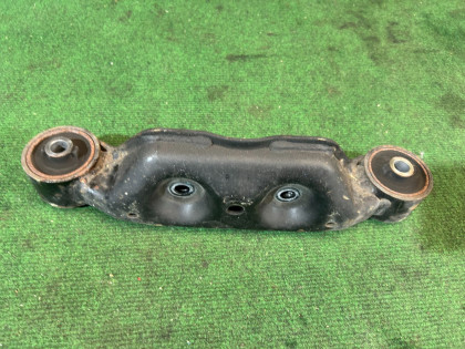 ยางแท่นเฟืองท้าย 41310AG023 SUBARU OUTBACK