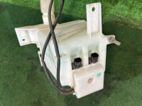 กระปุกน้ำฉีดกระจก SUBARU OUTBACK OEM 86631AG000 BP9 2004 EJ253 AT