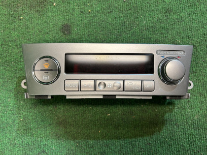 Mando de climatización SUBARU OUTBACK OEM 72311AG060 BP9 2004 EJ253 AT