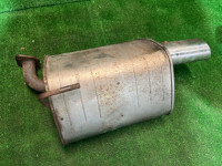 หม้อพักไอเสีย и средняя часть SUBARU OUTBACK OEM 44200AG160 44300AG040 44300AG050 BP9 2004 EJ253 AT