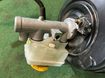 แม่ปั๊มเบรก SUBARU OUTBACK OEM 26401AG000 BP9 2004 EJ253 AT