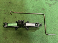 แม่แรง высокий SUBARU OUTBACK OEM 97032AG010 BP9 2004