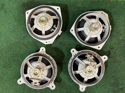 ลำโพง SUBARU OUTBACK OEM 86301AG000 86301AG010 86301AG100 BP9 2004