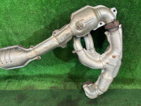 ท่อร่วมไอเสีย SUBARU OUTBACK OEM 44105AG040 44105AG050 BP9 2004 EJ253 AT