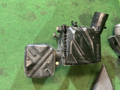 エアクリーナーボックス свап SUBARU OUTBACK OEM 46012AG001 46052AG000 46052AG050 14435AA110 BP9 2004 EJ253 AT